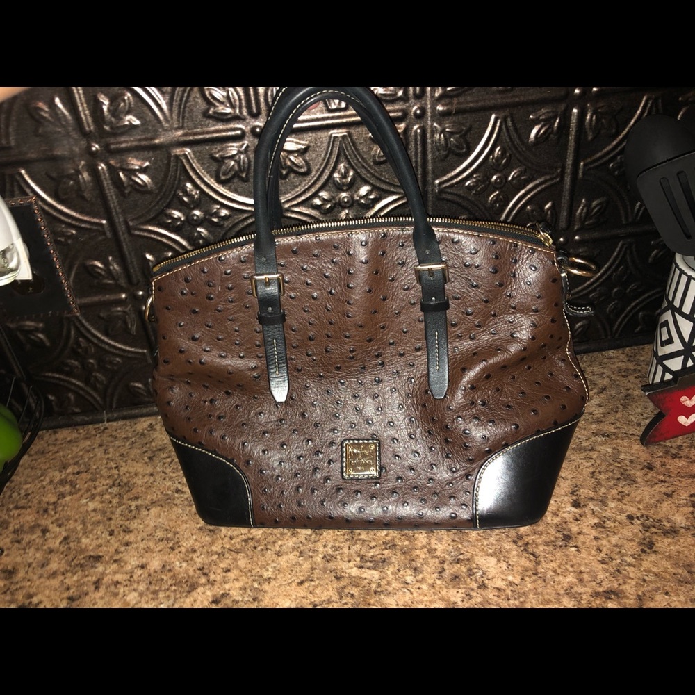 Dooney & Bourke purse